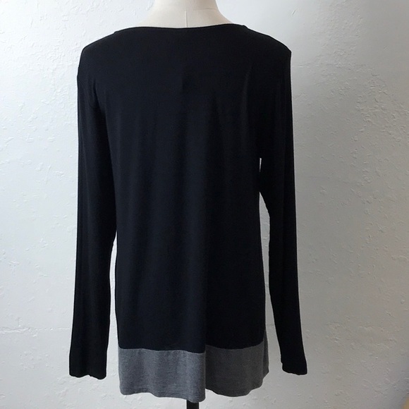 Unbalanced fashion top - Picture 3 of 3